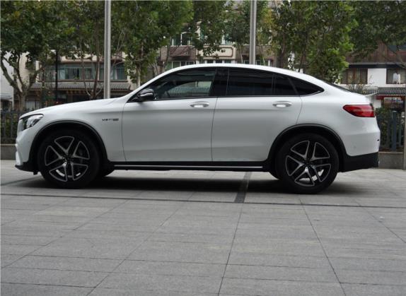 奔驰GLC轿跑 AMG 2018款 AMG GLC 63 4MATIC+ 轿跑SUV 外观   正侧