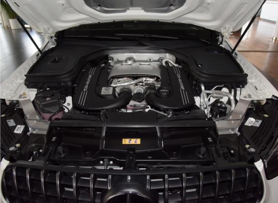 奔驰GLC轿跑 AMG 2020款 AMG GLC 63 4MATIC+  轿跑SUV 其他细节类   发动机舱