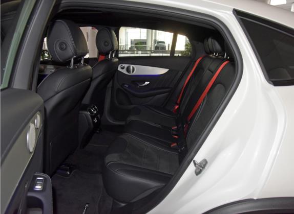奔驰GLC轿跑 AMG 2020款 AMG GLC 63 4MATIC+  轿跑SUV 车厢座椅   后排空间