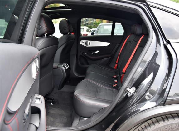 奔驰GLC轿跑 AMG 2020款 AMG GLC 43 4MATIC 轿跑SUV 车厢座椅   后排空间