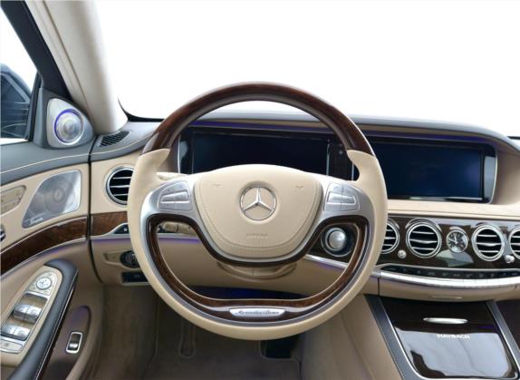 迈巴赫S级 2015款 S 600 中控类   驾驶位