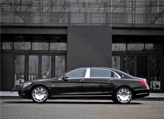 迈巴赫S级 2015款 S 600 外观   正侧