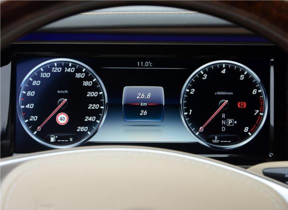 迈巴赫S级 2015款 S 600 中控类   仪表盘
