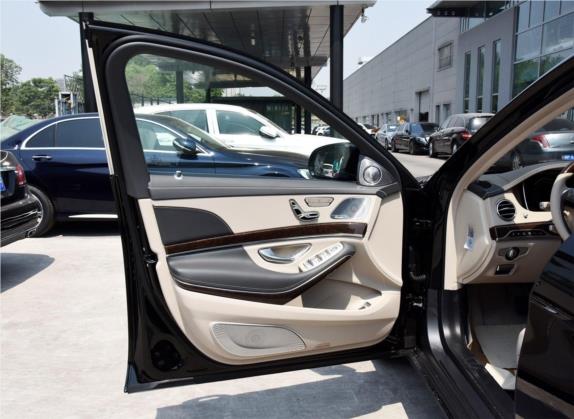 迈巴赫S级 2017款 S 600 车厢座椅   前门板