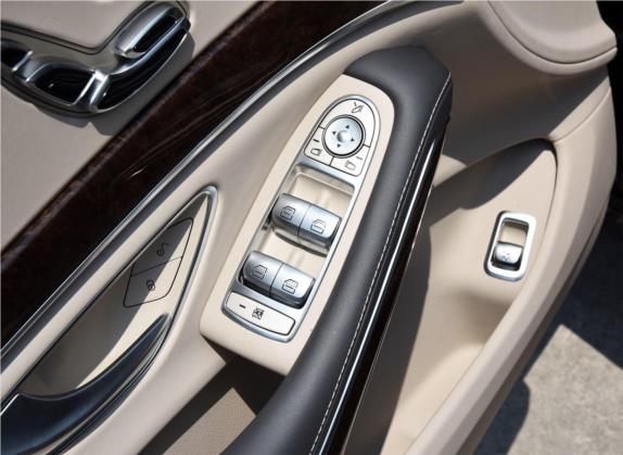 迈巴赫S级 2017款 S 600 车厢座椅   门窗控制