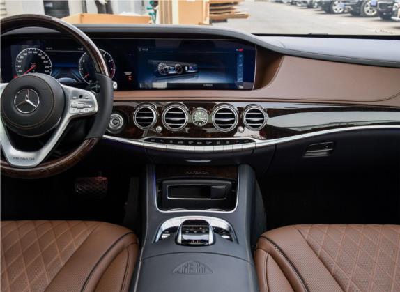 迈巴赫S级 2018款 S 560 4MATIC 中控类   中控台