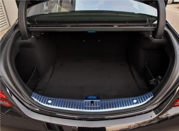 迈巴赫S级 2018款 S 560 4MATIC 车厢座椅   后备厢
