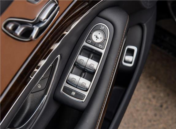 迈巴赫S级 2018款 S 560 4MATIC 车厢座椅   门窗控制