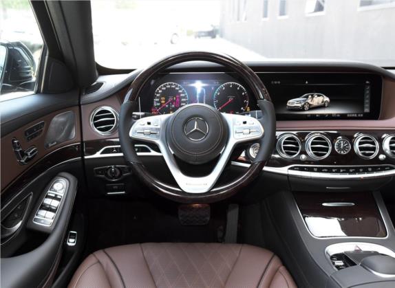 迈巴赫S级 2020款 S 450 4MATIC 中控类   驾驶位