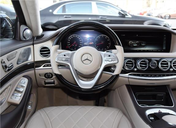 迈巴赫S级 2020款 S 680 中控类   驾驶位