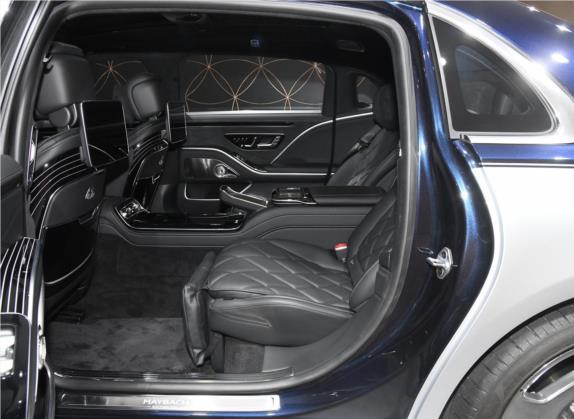 迈巴赫S级 2022款 S 680 4MATIC 100周年纪念版 车厢座椅   后排空间