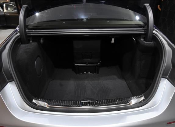 迈巴赫S级 2022款 S 680 4MATIC 100周年纪念版 车厢座椅   后备厢