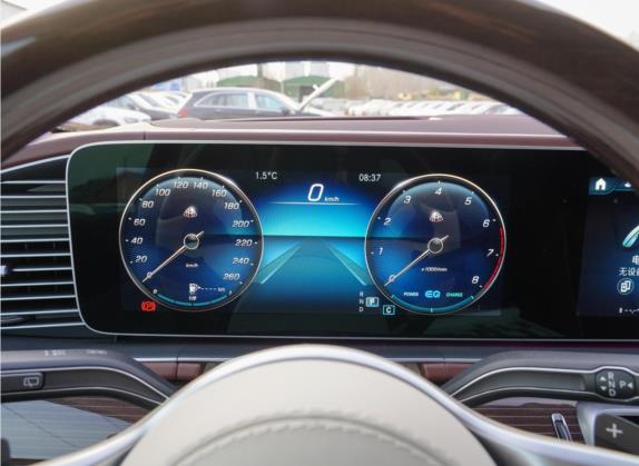 迈巴赫GLS 2021款 GLS 600 4MATIC 礼乐版 中控类   仪表盘