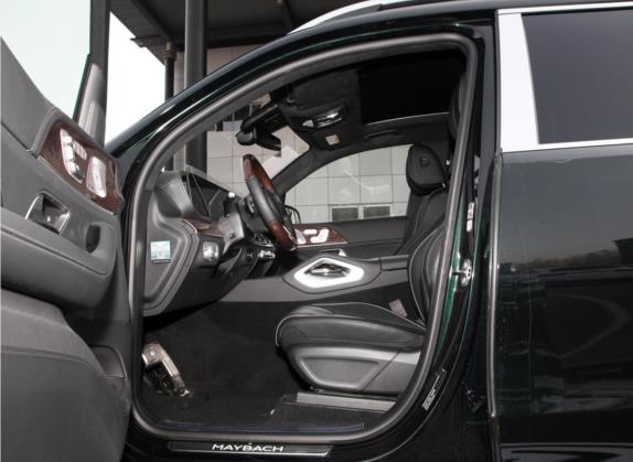 迈巴赫GLS 2021款 GLS 480 4MATIC 车厢座椅   前排空间