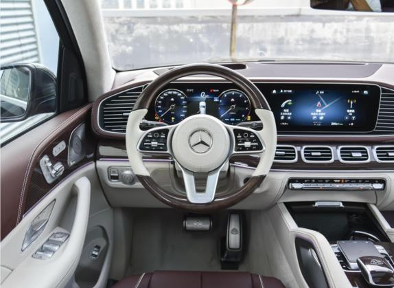 迈巴赫GLS 2022款 GLS 600 4MATIC 礼乐版 中控类   驾驶位