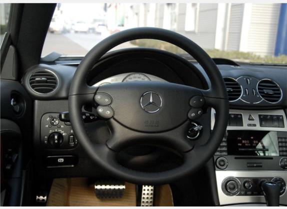 奔驰CLK级 2006款 CLK 200K 双门轿跑车 中控类   驾驶位