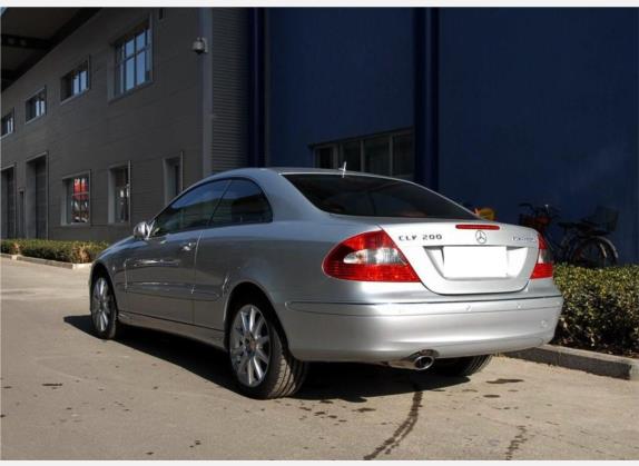奔驰CLK级 2006款 CLK 200K 双门轿跑车 外观   斜后