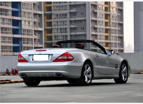奔驰SL级 2008款 SL 500 外观   斜后