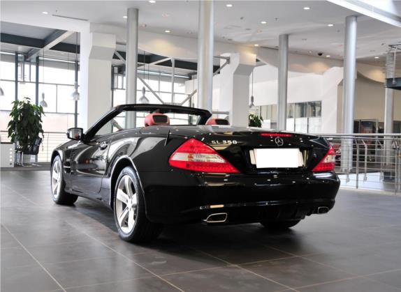 奔驰SL级 2010款 SL 350 外观   斜后