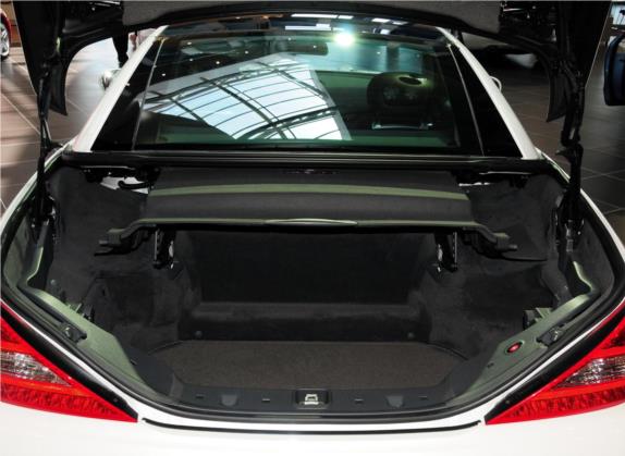 奔驰SL级 2011款 SL 350 Grand Edition 车厢座椅   后备厢
