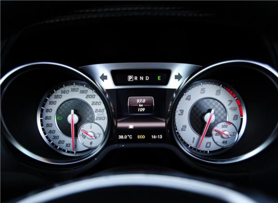 奔驰SL级 2013款 SL 350 豪华运动型 中控类   仪表盘