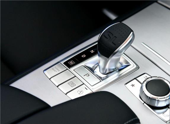 奔驰SL级 2017款 SL 400 中控类   挡把