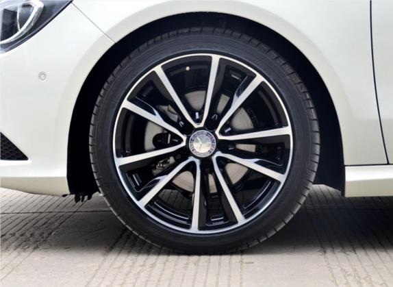 奔驰CLA 2015款 CLA 200 其他细节类   前轮