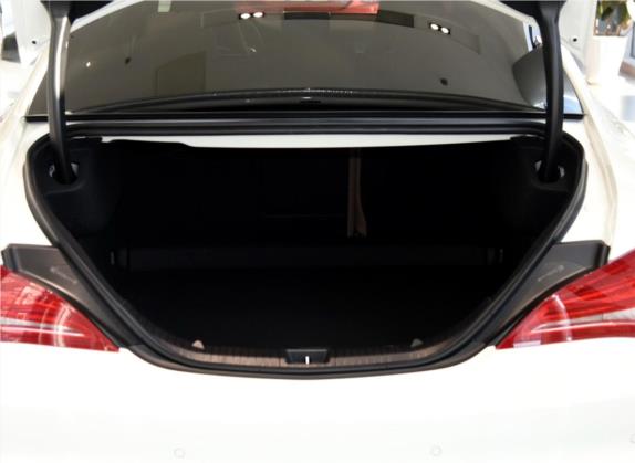 奔驰CLA 2016款 CLA 260 4MATIC 车厢座椅   后备厢