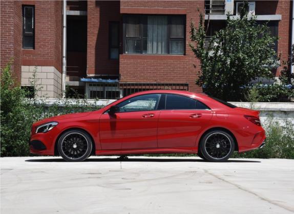 奔驰CLA 2017款 改款 CLA 260 4MATIC 外观   正侧