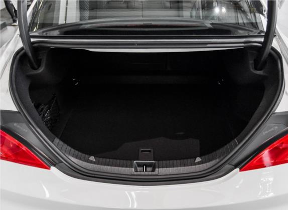 奔驰CLA 2018款 CLA 200 动感型 车厢座椅   后备厢