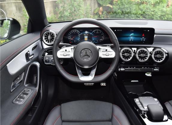奔驰CLA 2021款 CLA 200 4MATIC 中控类   驾驶位