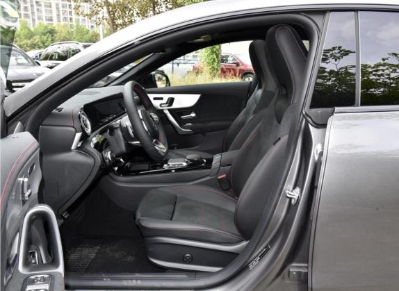 奔驰CLA 2021款 CLA 200 4MATIC 车厢座椅   前排空间