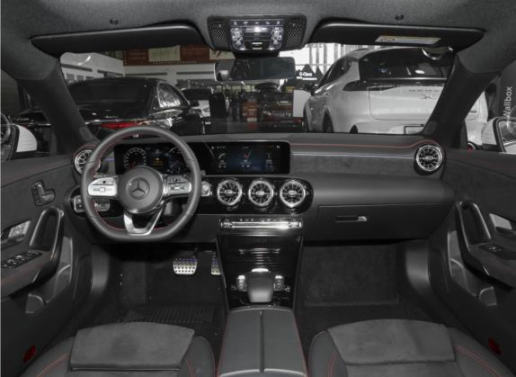 奔驰CLA 2021款 CLA 200 猎跑车 中控类   中控全图