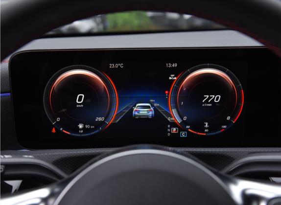 奔驰CLA 2023款 CLA 200 猎跑车 中控类   仪表盘
