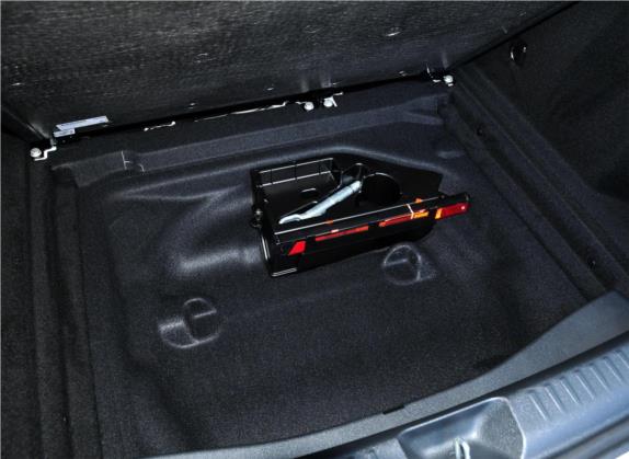 奔驰GLA(进口) 2015款 GLA 260 4MATIC 其他细节类   备胎