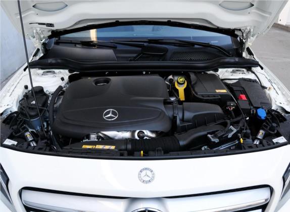 奔驰GLA(进口) 2015款 GLA 260 4MATIC 其他细节类   发动机舱