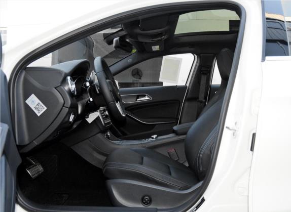 奔驰GLA(进口) 2015款 GLA 260 4MATIC 车厢座椅   前排空间