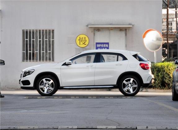 奔驰GLA(进口) 2015款 GLA 260 4MATIC 外观   正侧