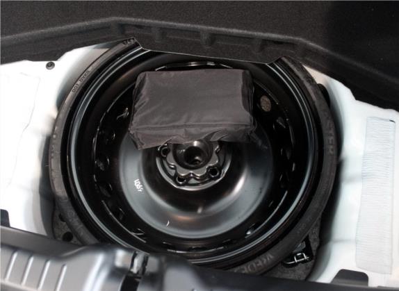 奔驰SLC 2018款 SLC 260 动感型 其他细节类   备胎