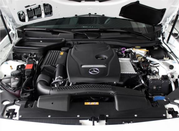 奔驰SLC 2018款 SLC 260 动感型 其他细节类   发动机舱