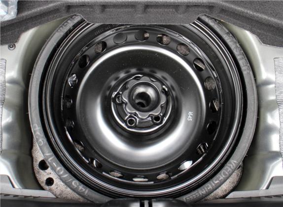 奔驰SLC 2018款 SLC 260 朱颜特别版 其他细节类   备胎