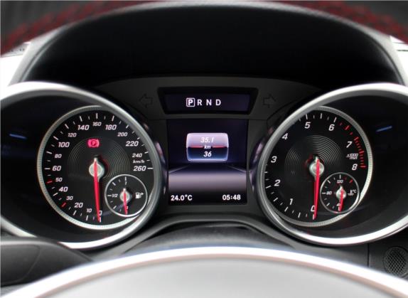 奔驰SLC 2018款 SLC 260 朱颜特别版 中控类   仪表盘