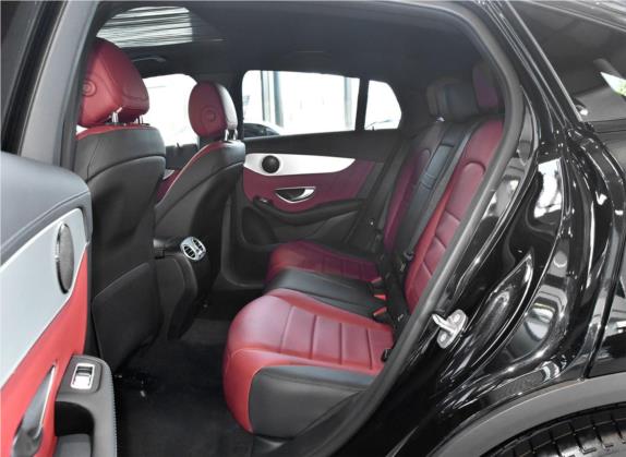奔驰GLC轿跑 2018款 GLC 200 4MATIC 轿跑SUV 车厢座椅   后排空间