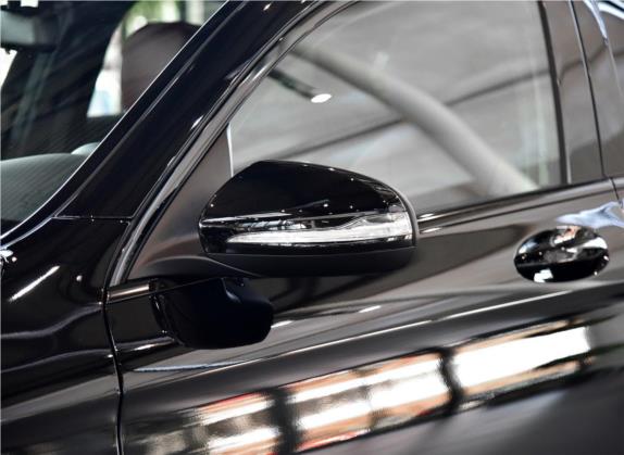 奔驰GLC轿跑 2018款 GLC 200 4MATIC 轿跑SUV 外观细节类   外后视镜