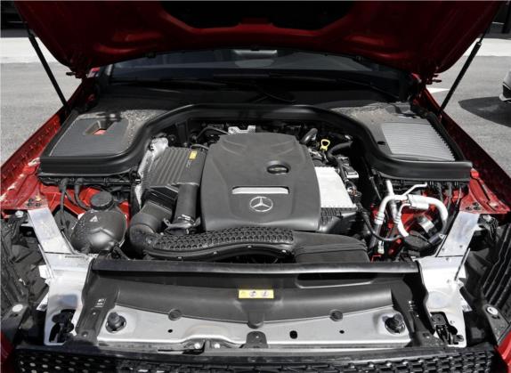 奔驰GLC轿跑 2018款 GLC 300 4MATIC 轿跑SUV 其他细节类   发动机舱
