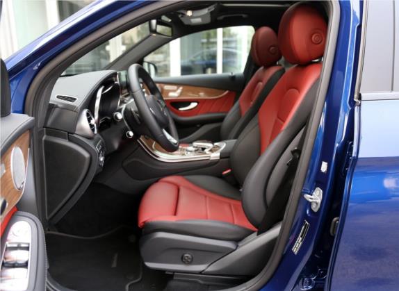 奔驰GLC轿跑 2019款 GLC 260 4MATIC 轿跑SUV 车厢座椅   前排空间