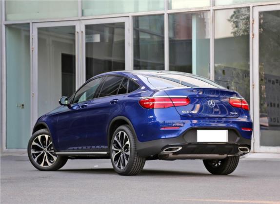 奔驰GLC轿跑 2019款 GLC 260 4MATIC 轿跑SUV 外观   斜后