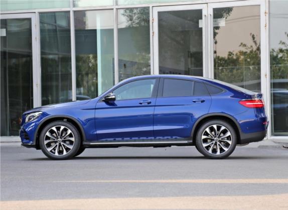奔驰GLC轿跑 2019款 GLC 260 4MATIC 轿跑SUV 外观   正侧