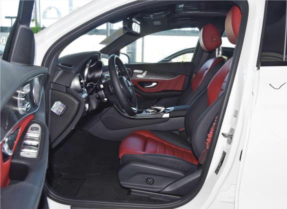 奔驰GLC轿跑 2019款 GLC 300 4MATIC 轿跑SUV 车厢座椅   前排空间