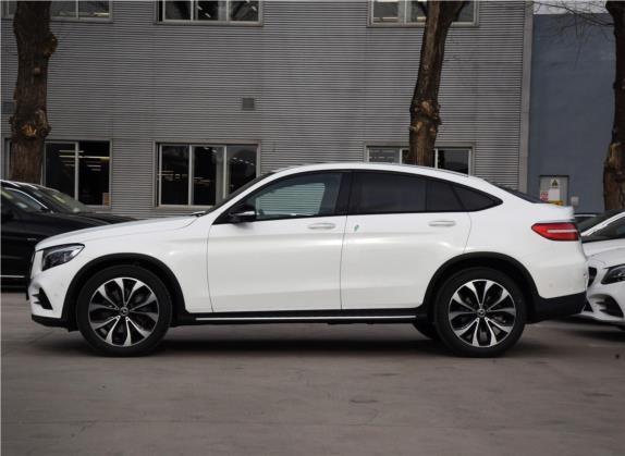 奔驰GLC轿跑 2019款 改款 GLC 300 4MATIC 轿跑SUV 外观   正侧